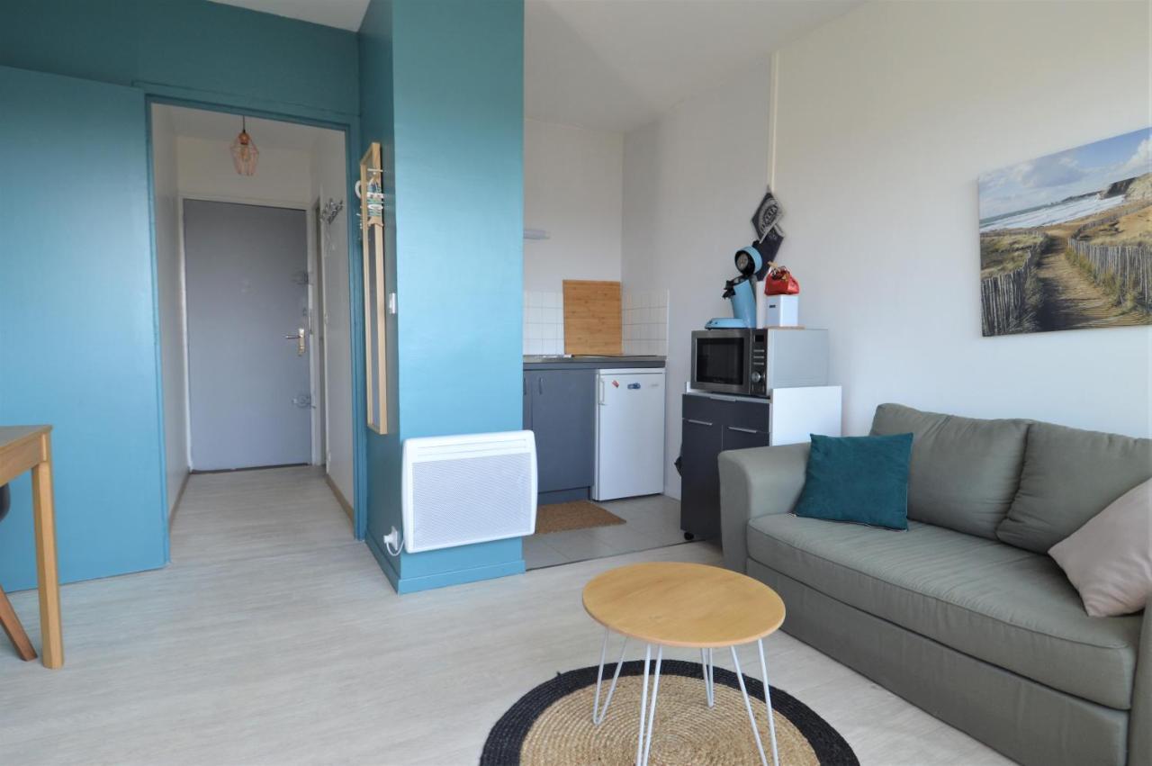 Апартаменты Studio Avec Chambre - Balcon Et A 20M De La Mer Курсёль-сюр-Мер Экстерьер фото